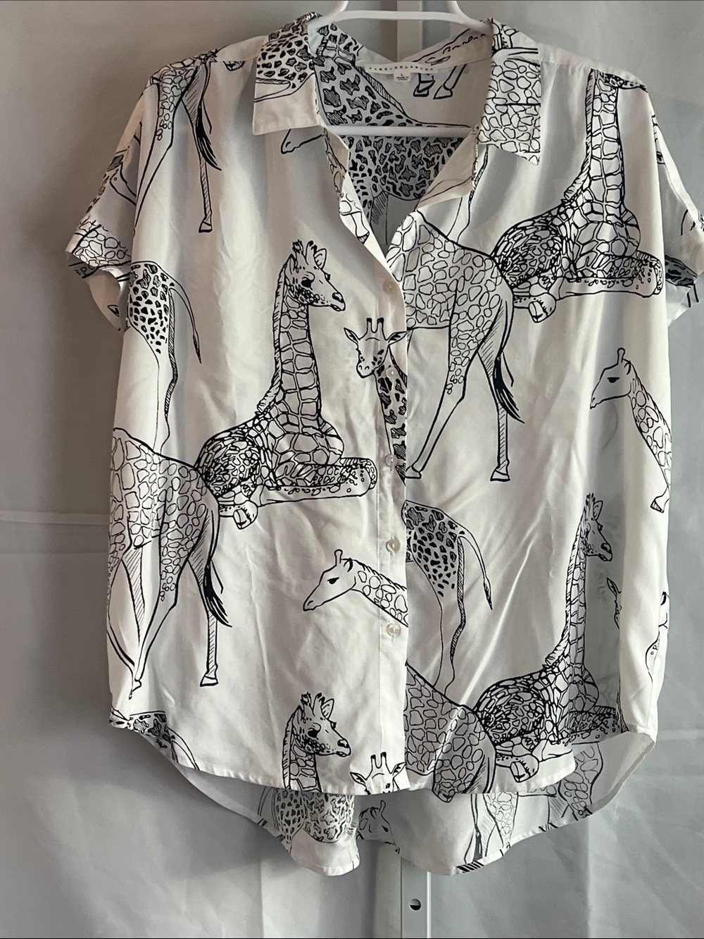 Jane and Delancey Black and White Giraffe Print Button-Down Shirt